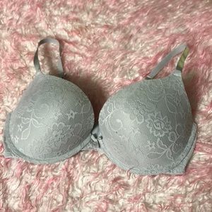 Xhilaration perfect t-shirt push-up bra 36D, grey